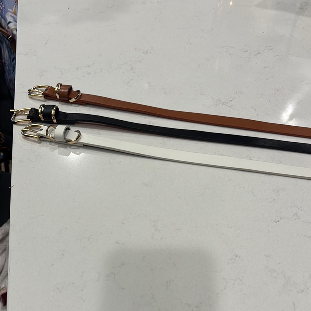 Source Unknown Black, White , Brown skinny Belts Classic Accessories EUC